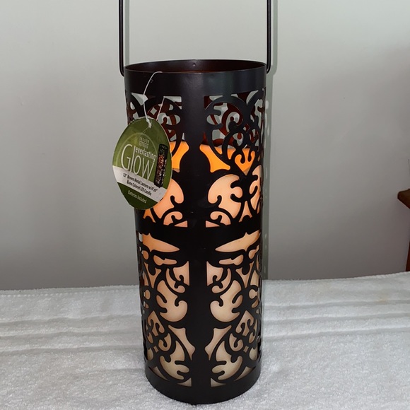 Indoor/Outdoor Metal Lantern w/ Candle - Picture 5 of 6